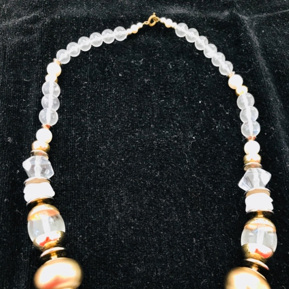 GORGEOUS NECKLACE #1 MAKES A GREAT STATEMENT PIECE - Picture 2 of 2